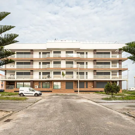 Sun & Surf * פניש